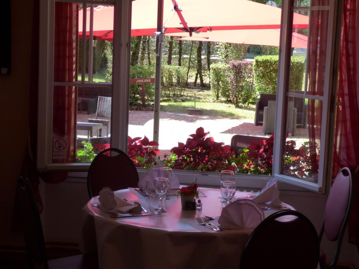 Le Chalet De La Foret Hotel 3 Etoiles Et Restaurant Vierzon Ngoại thất bức ảnh