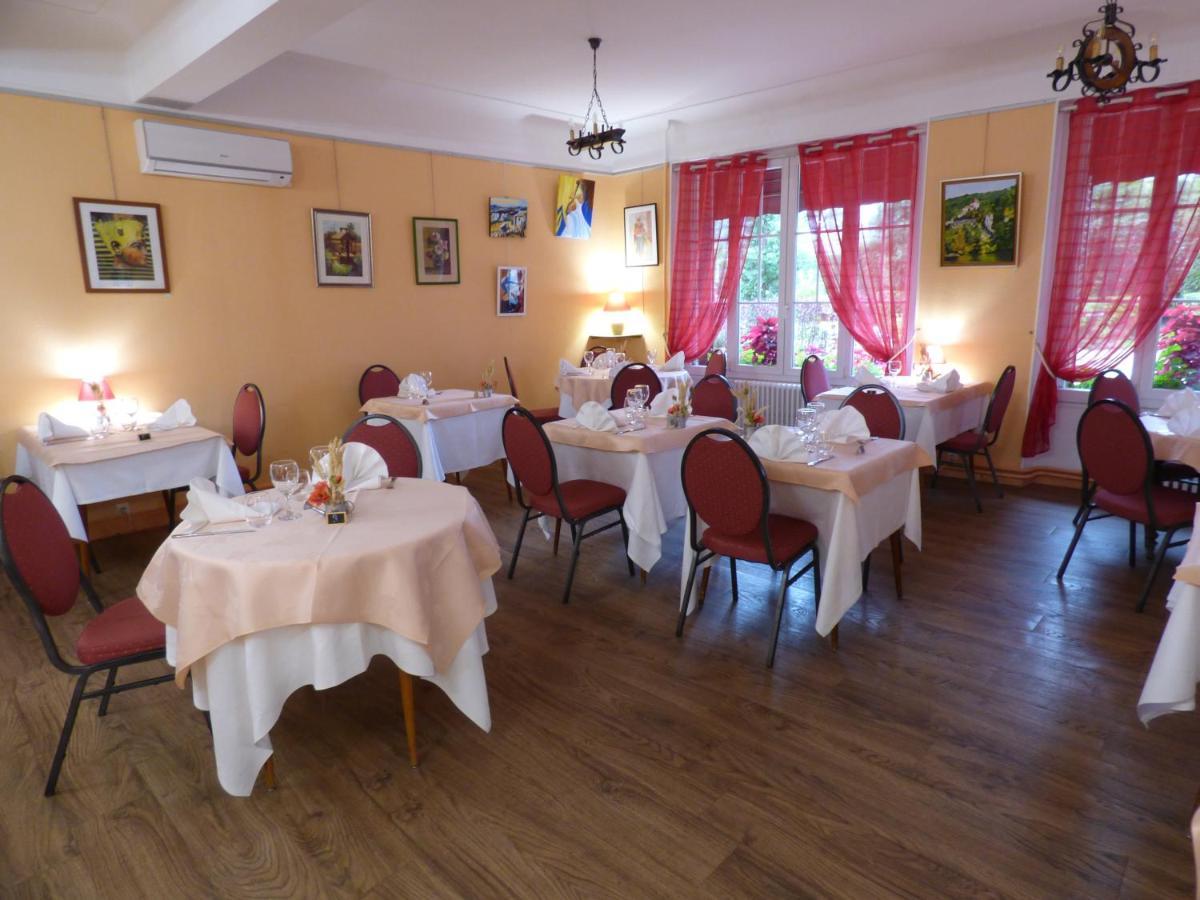 Le Chalet De La Foret Hotel 3 Etoiles Et Restaurant Vierzon Ngoại thất bức ảnh