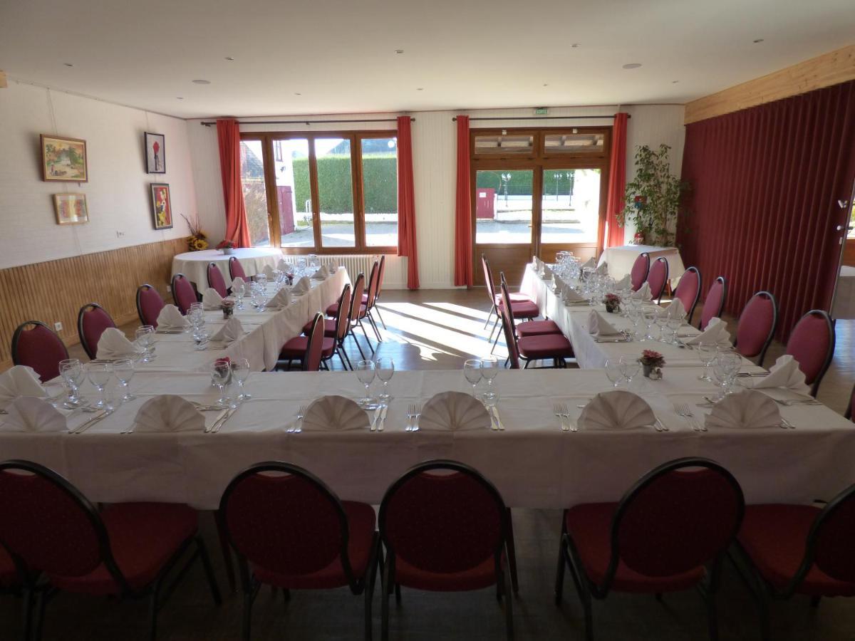 Le Chalet De La Foret Hotel 3 Etoiles Et Restaurant Vierzon Ngoại thất bức ảnh