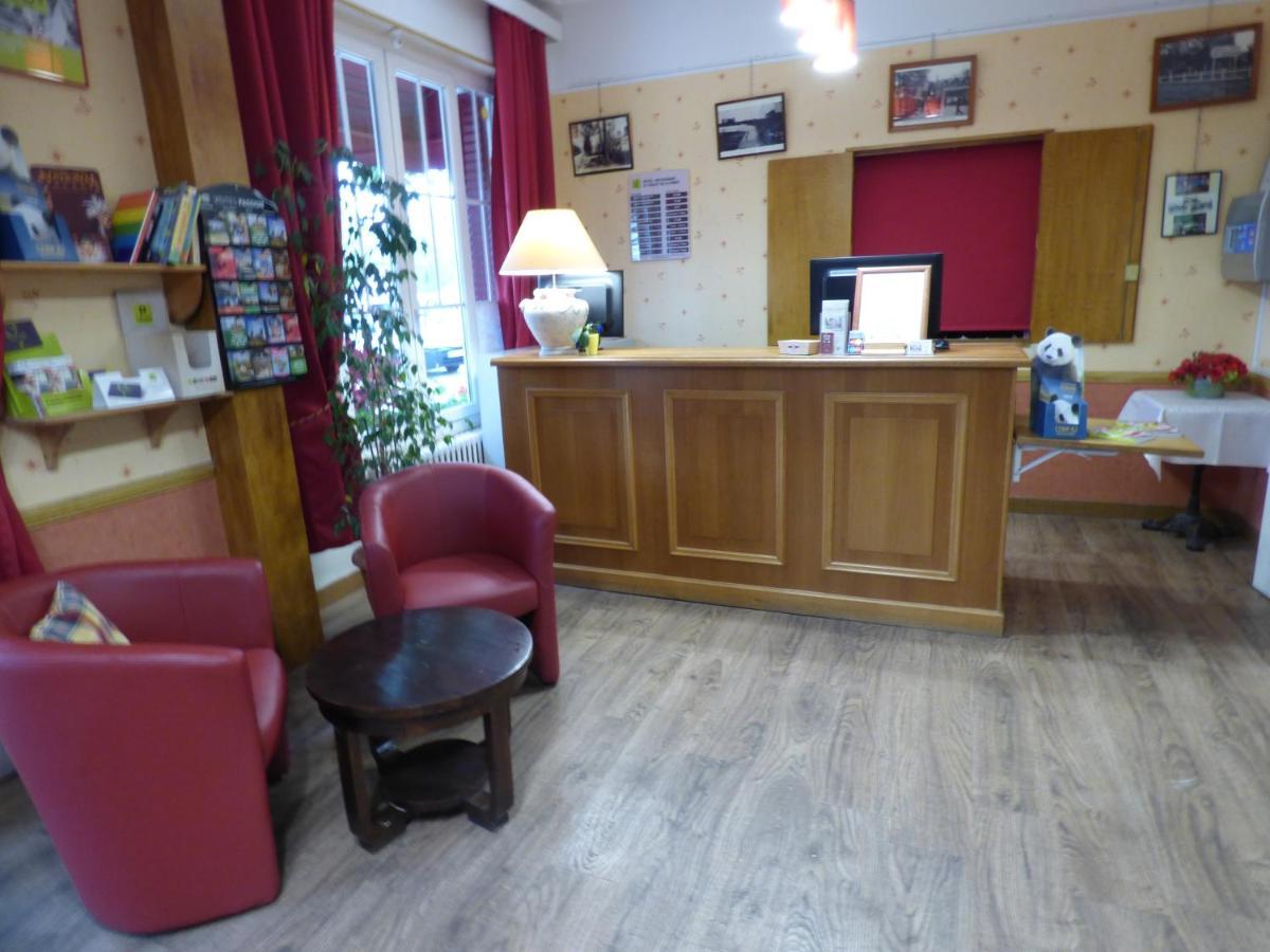 Le Chalet De La Foret Hotel 3 Etoiles Et Restaurant Vierzon Ngoại thất bức ảnh