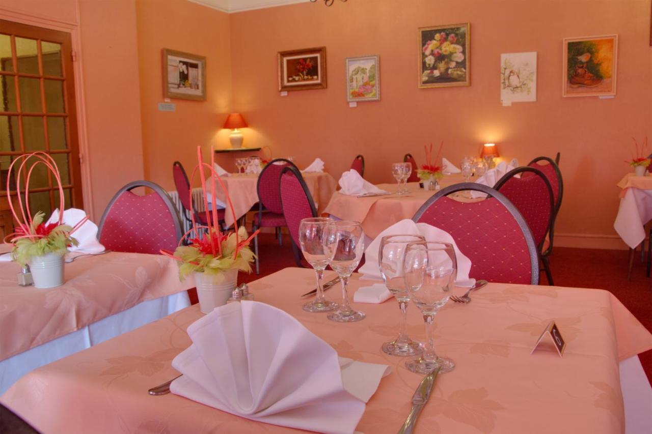 Le Chalet De La Foret Hotel 3 Etoiles Et Restaurant Vierzon Ngoại thất bức ảnh